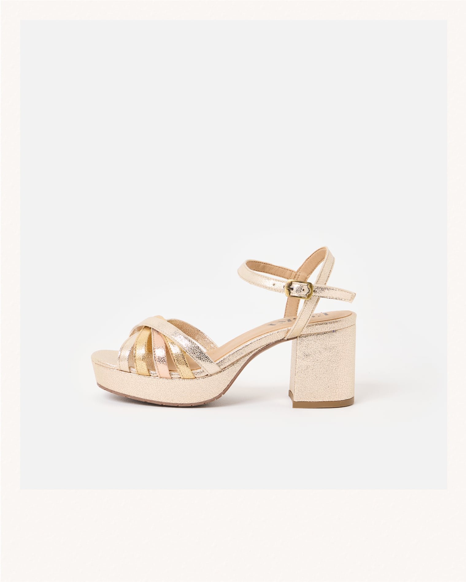 Which Shoes To Wear With Dresses - Style Tips | Oliver Bonas