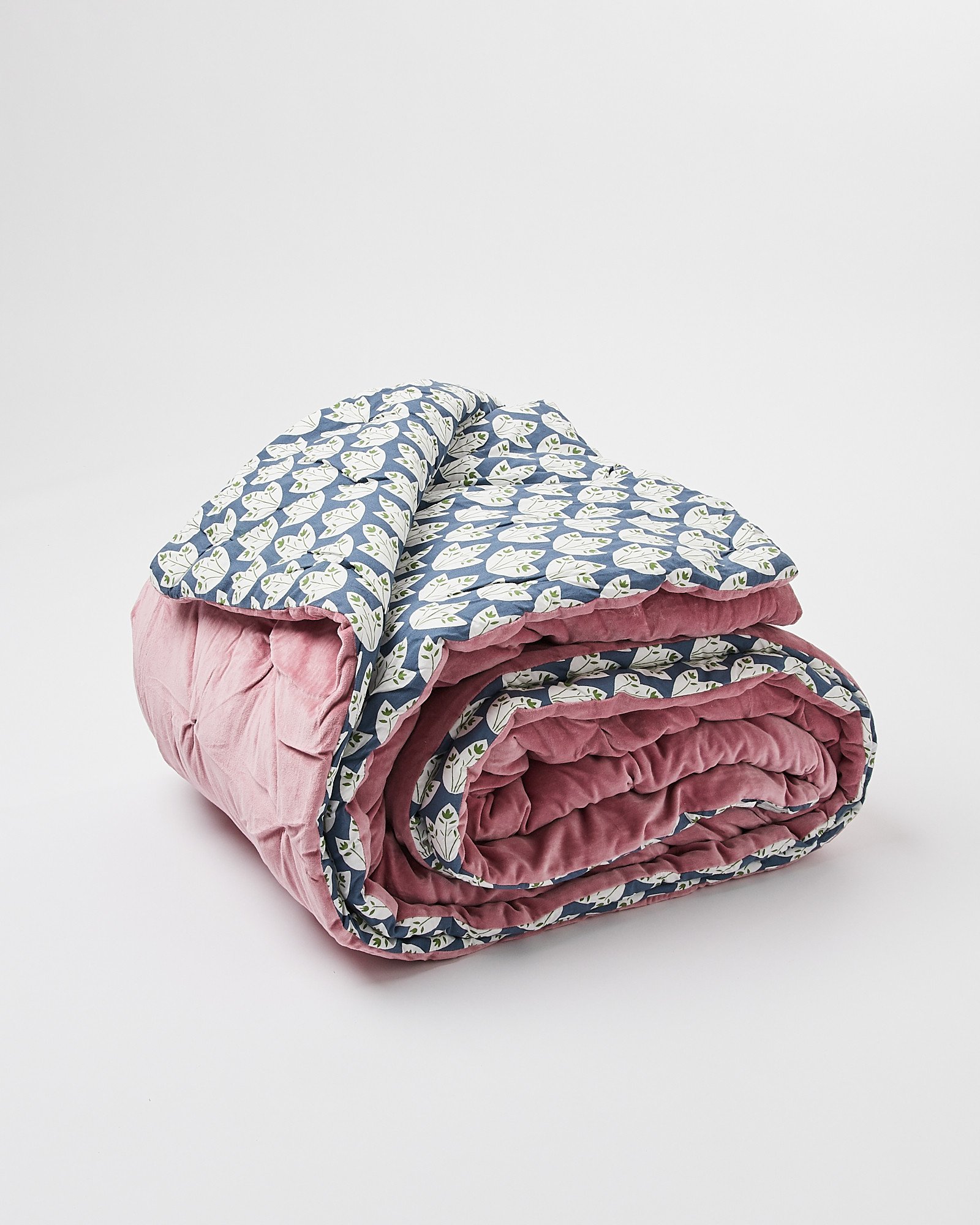 Moe Printed Quilted Pink Velvet Bedspread | Oliver Bonas