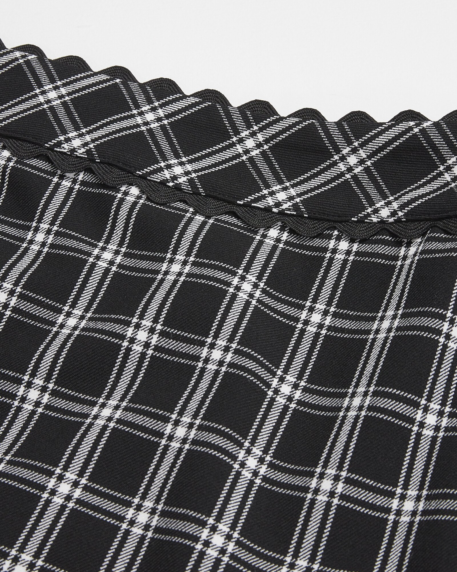 Checked Woven & Lace Trim Black Mini Skirt | Oliver Bonas