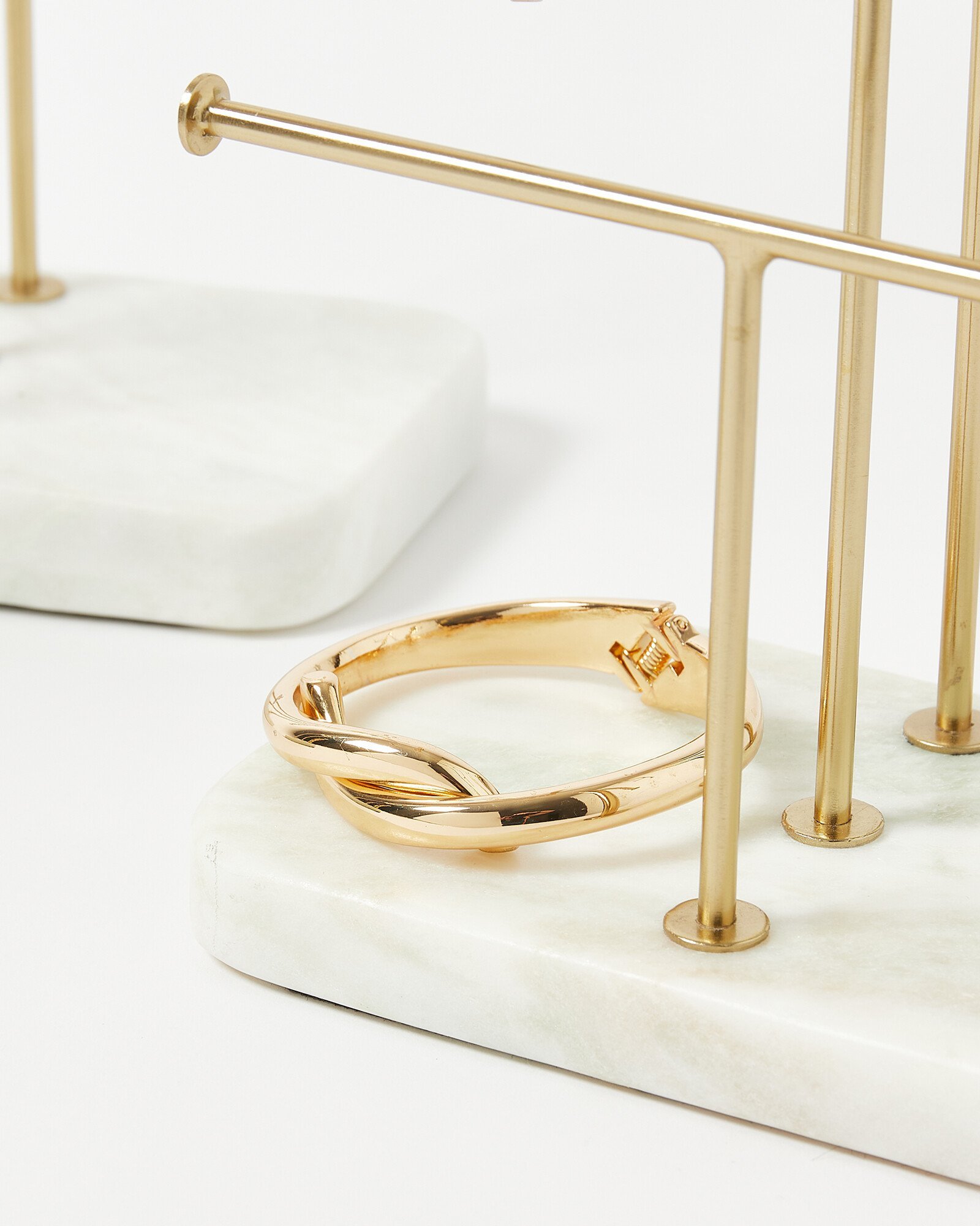 Gold Metal Marble Wiggle Jewellery Stand Oliver Bonas