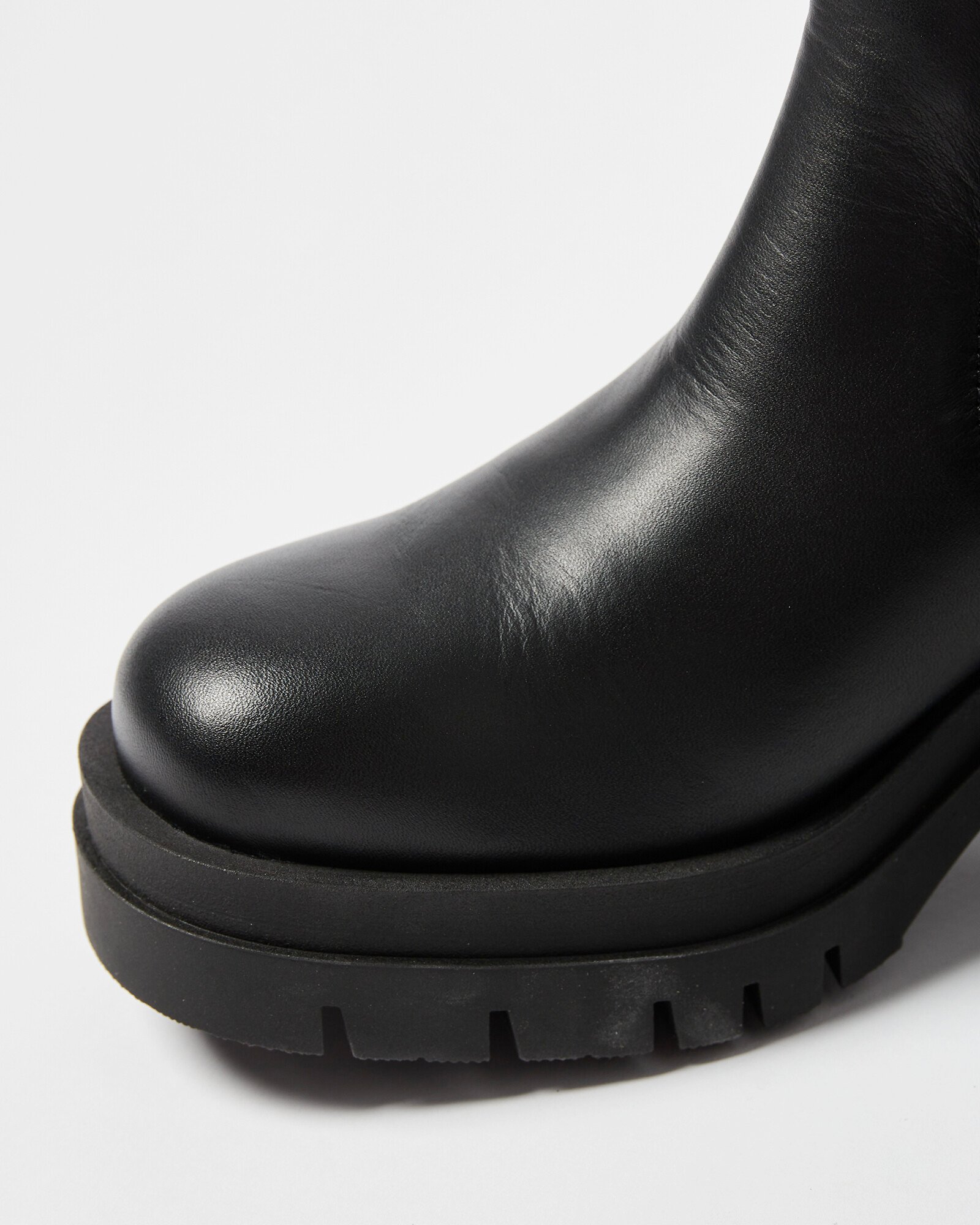 Selected Femme Sage Black Leather Heeled Chelsea Boots Oliver Bonas