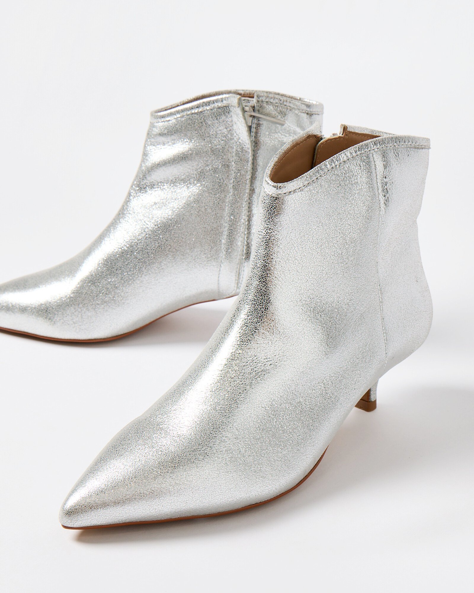 Pointed Kitten Heel Silver Leather Boots Oliver Bonas