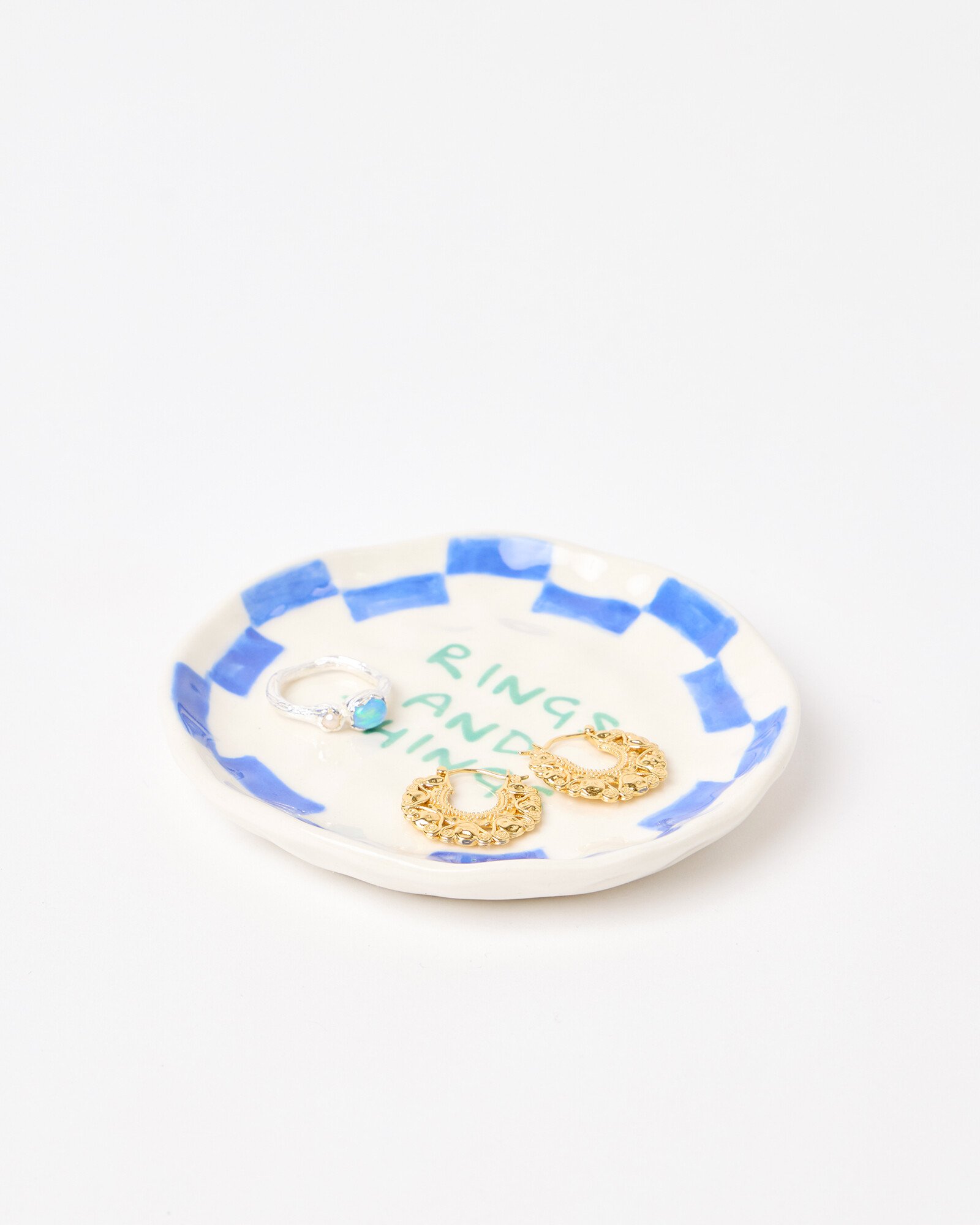 BROSEBEAQ Ceramic Jewelry Dish Tray, Flower Shaped Ring Holder, Gift For Mom, 'Never Forget'
