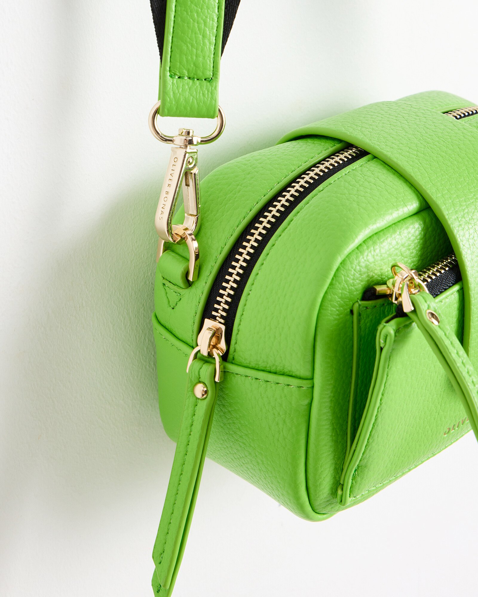 Cora Neon Green Crossbody Bag Oliver Bonas