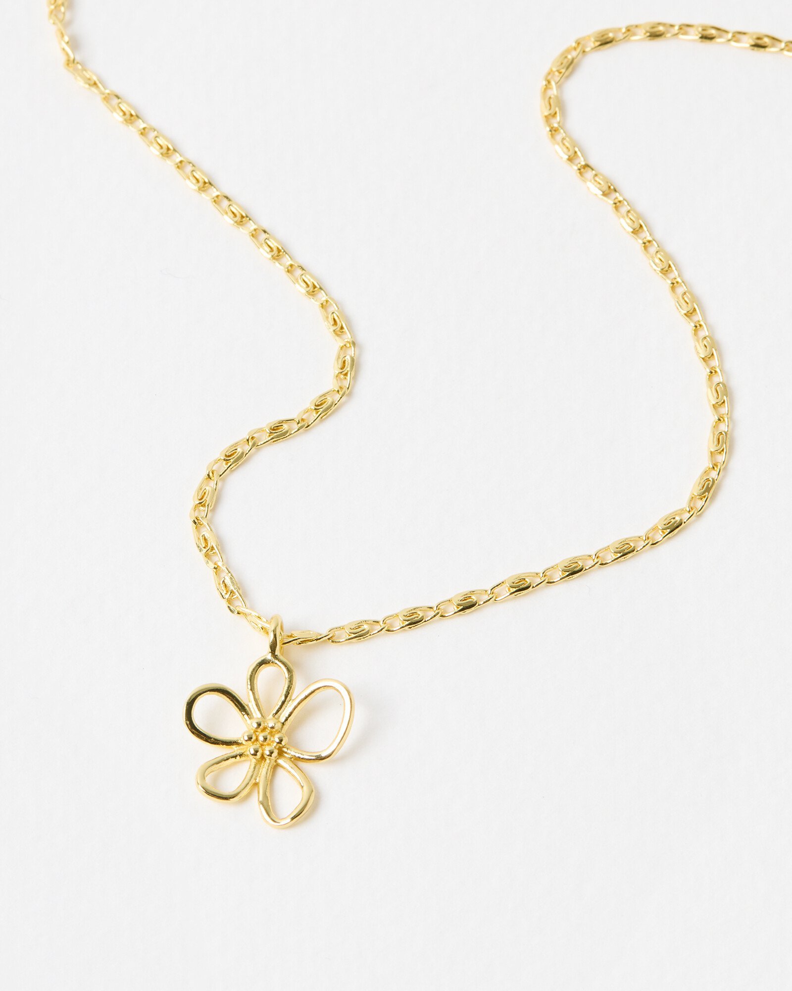 Alyssa Gold Plated Flower Pendant Necklace Oliver Bonas IE