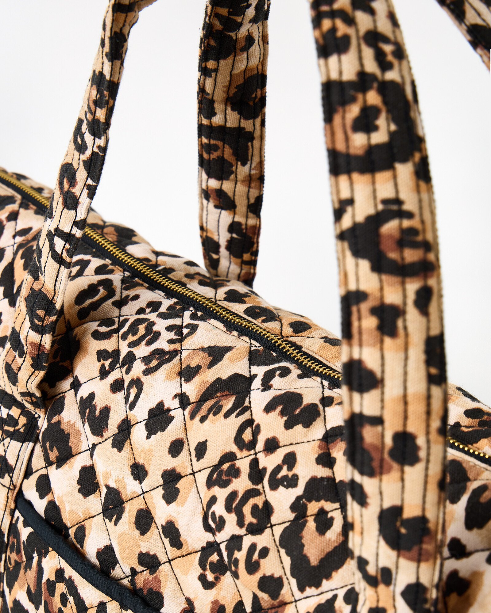 Becky Leopard Print Quilted Weekend Bag Oliver Bonas
