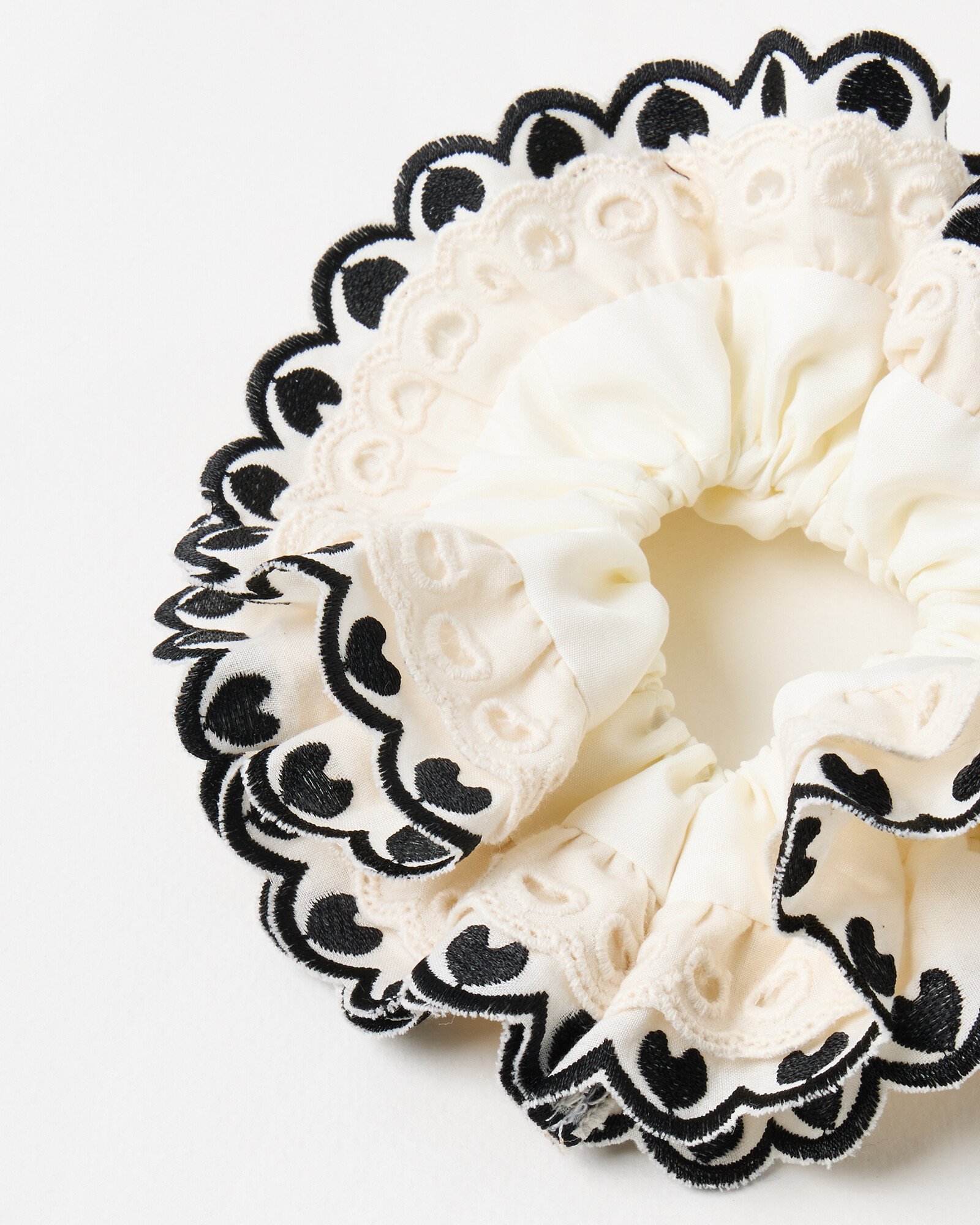 Kendall Ecru Cream & Black Heart Frill Large Scrunchie | Oliver Bonas