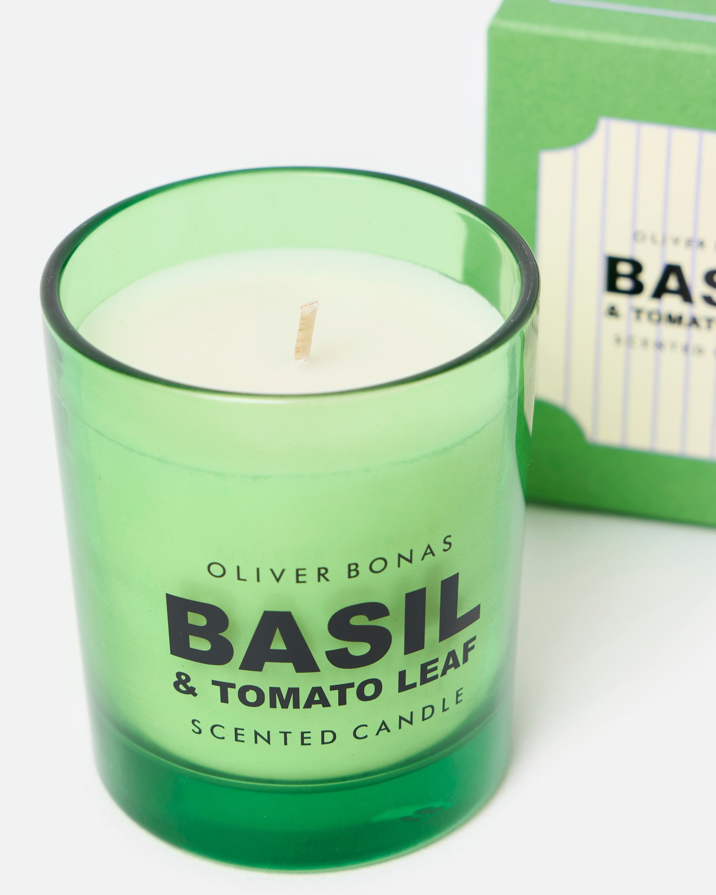 Firma Basil & Tomato Leaf Candle | Oliver Bonas