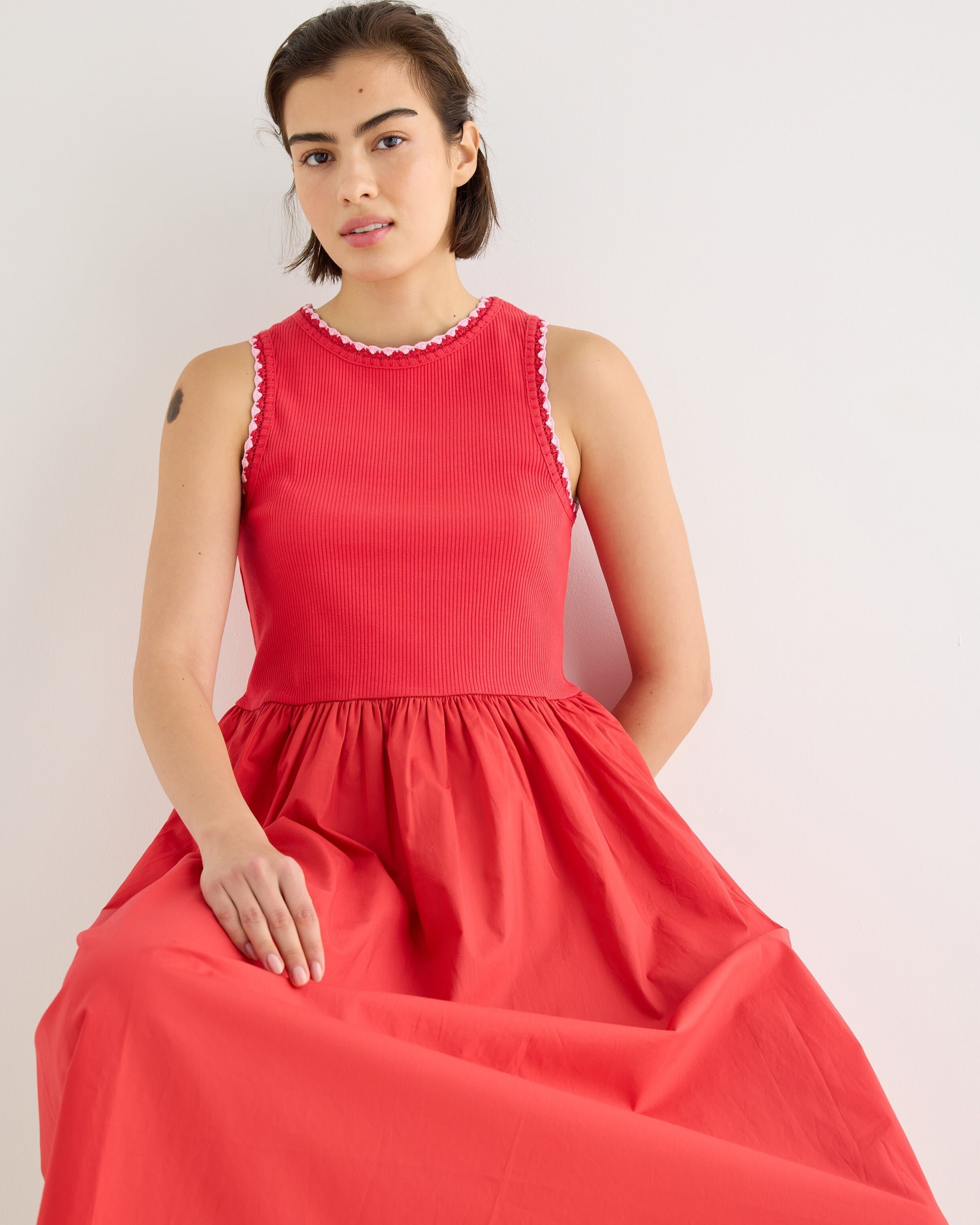 Red Midi Dresses | Oliver Bonas