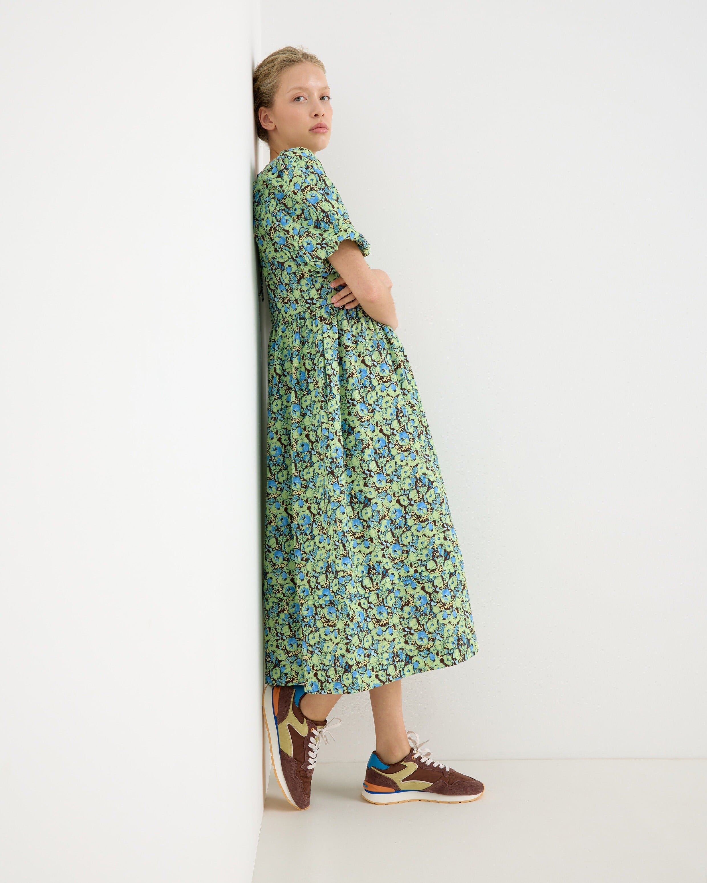green and blue midi dress Green And Blue Abstract Print Short Sleeve Belted Wrap Midi Dress – AX Paris