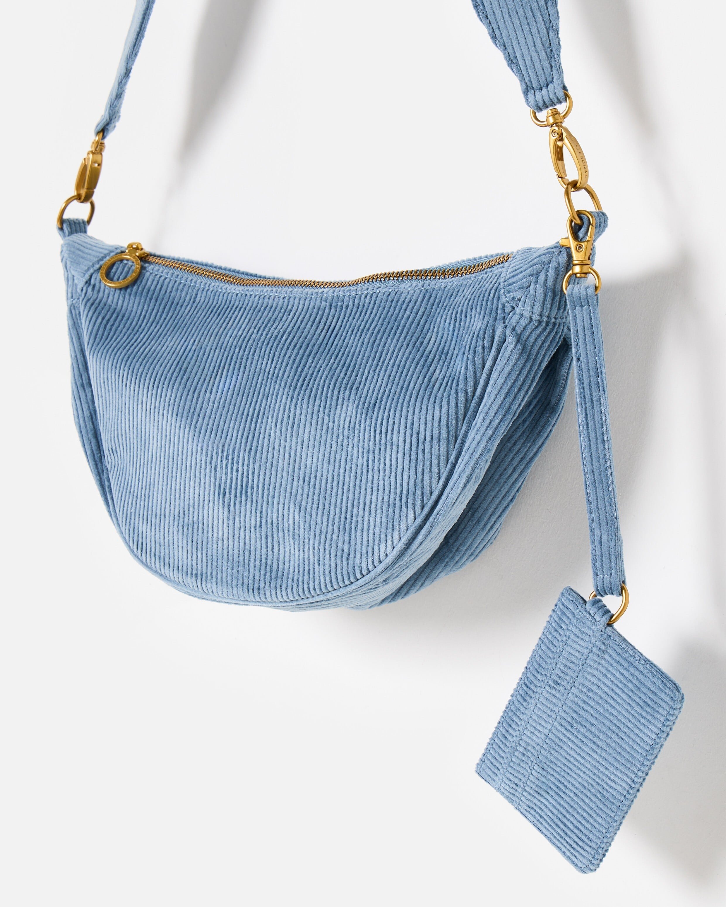Kinley Sky Blue Zipped Purse | Oliver Bonas