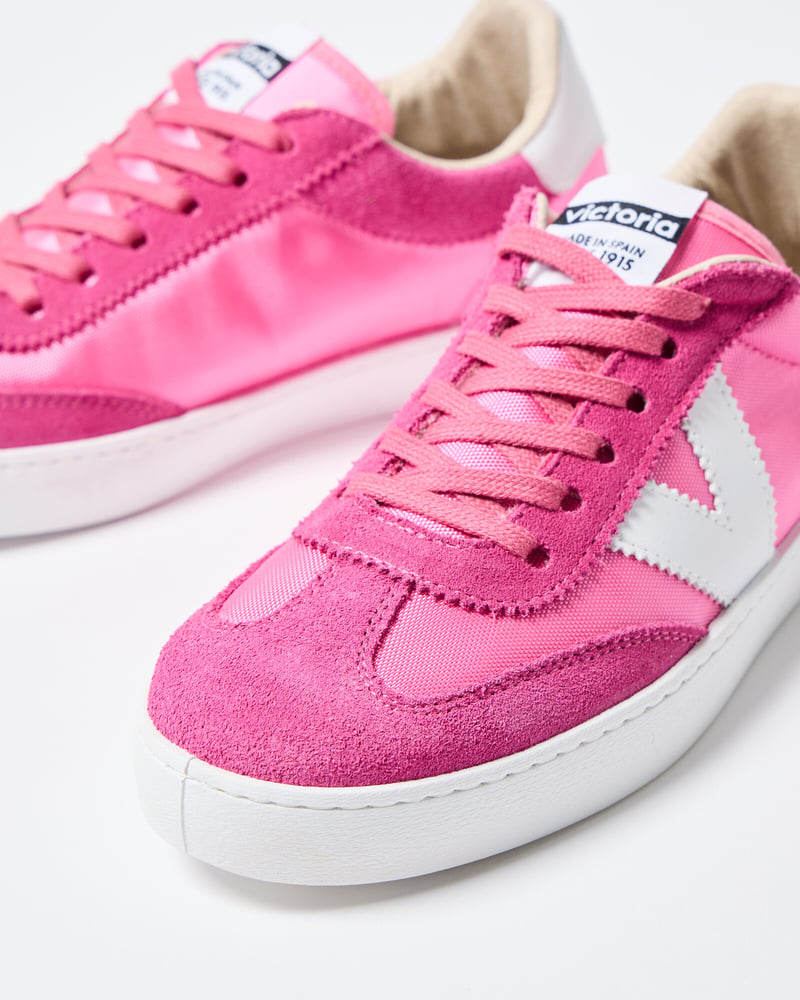 Victoria Serraje Berlin Fuchsia Pink Trainers