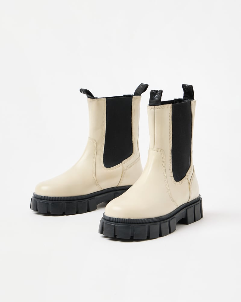 Asra Beacon White Chelsea Boots