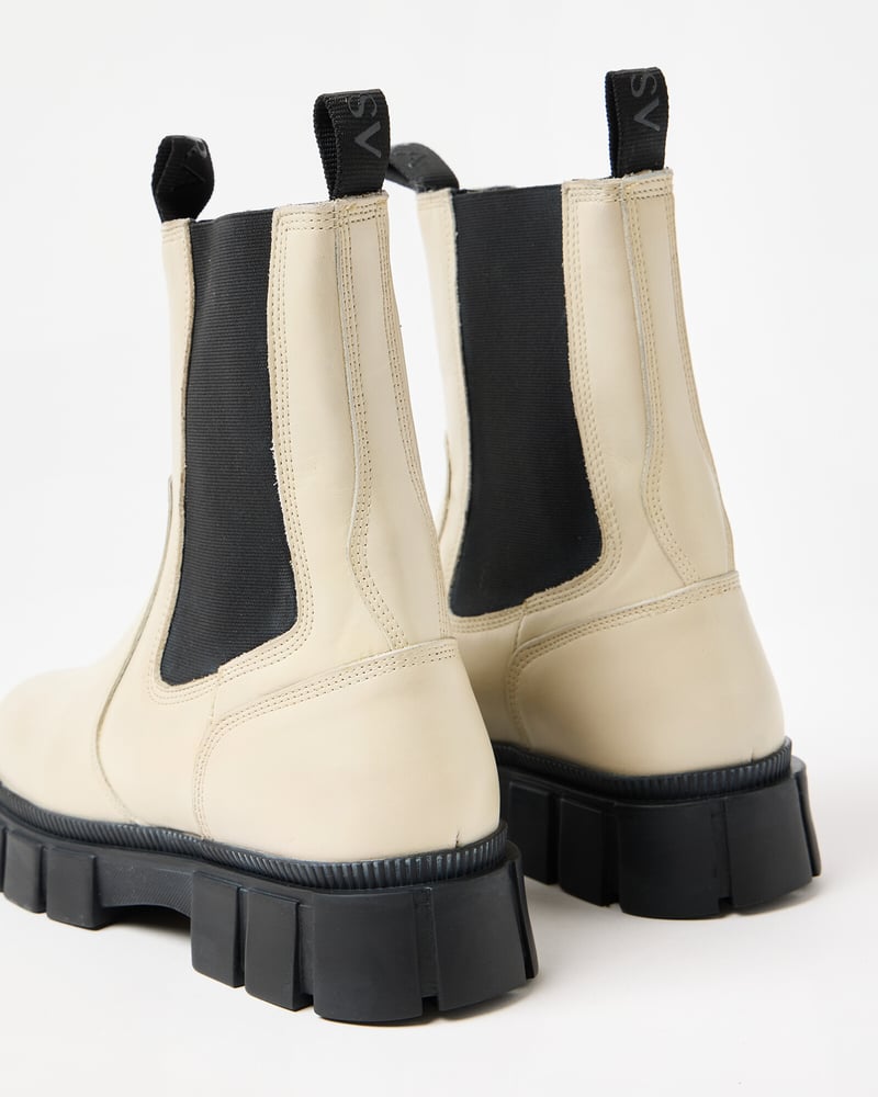 Asra Beacon White Chelsea Boots