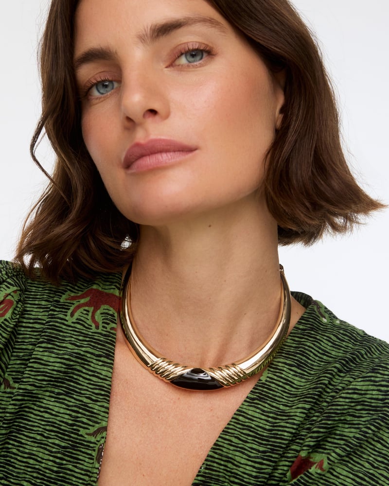 Aldena Black Enamel Chunky Torque Short Necklace