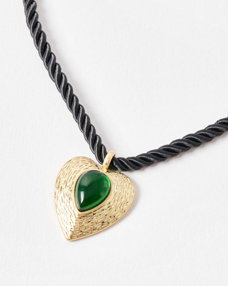 Calli Green Stone Textured Heart Pendant Cord Necklace