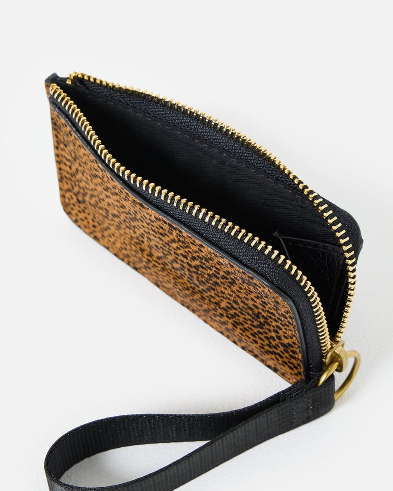 Black & Brown Cheetah Print Zipped Card Holder