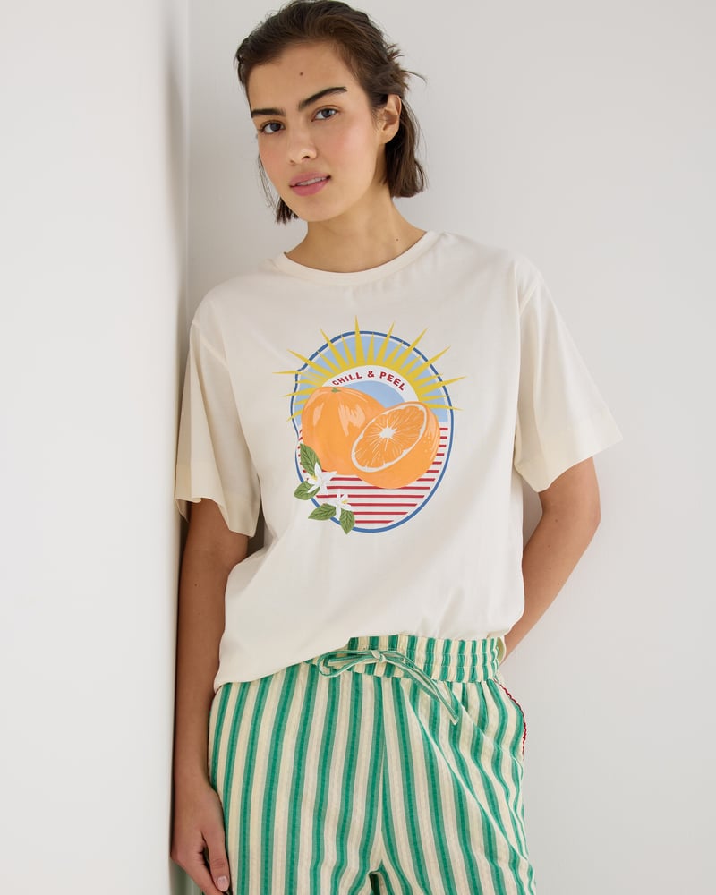 White Chill & Peel Orange Cotton Graphic T-Shirt