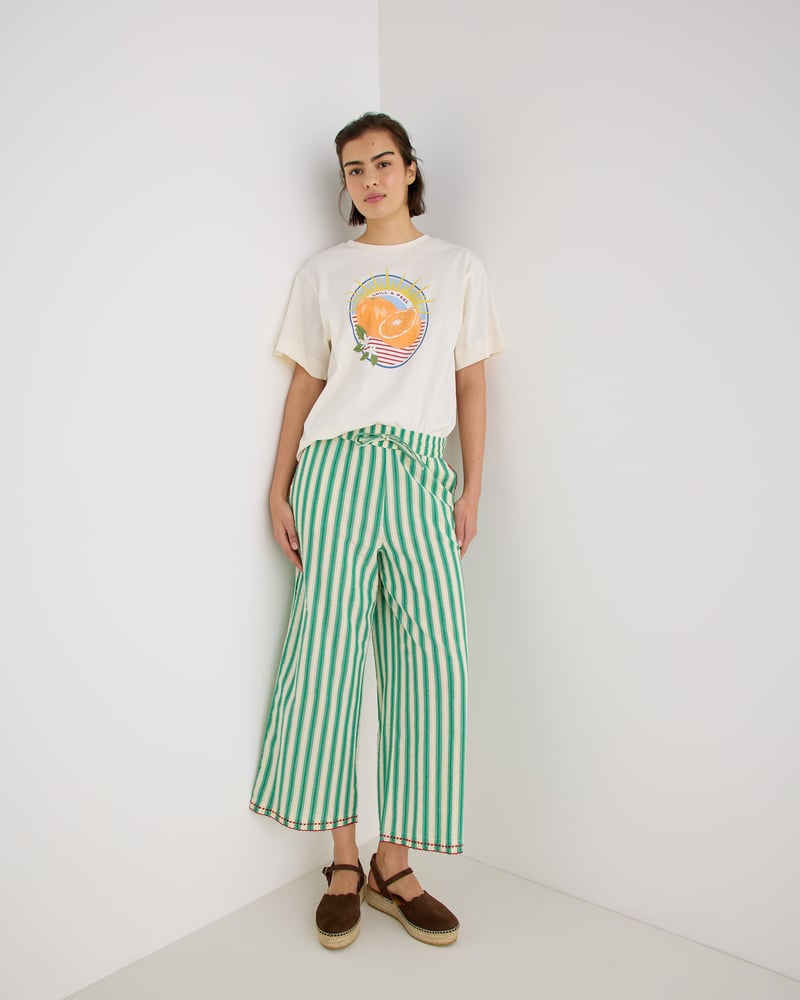White Chill & Peel Orange Cotton Graphic T-Shirt