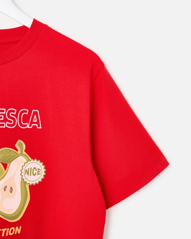 Red Pera Fresca Cotton Graphic T-Shirt
