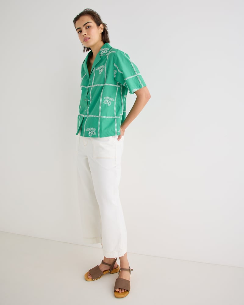 Green Strawberry Embroidered Short Sleeve Shirt