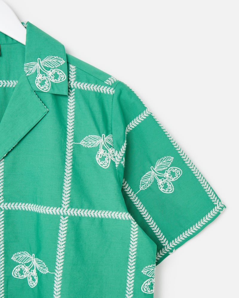 Green Strawberry Embroidered Short Sleeve Shirt