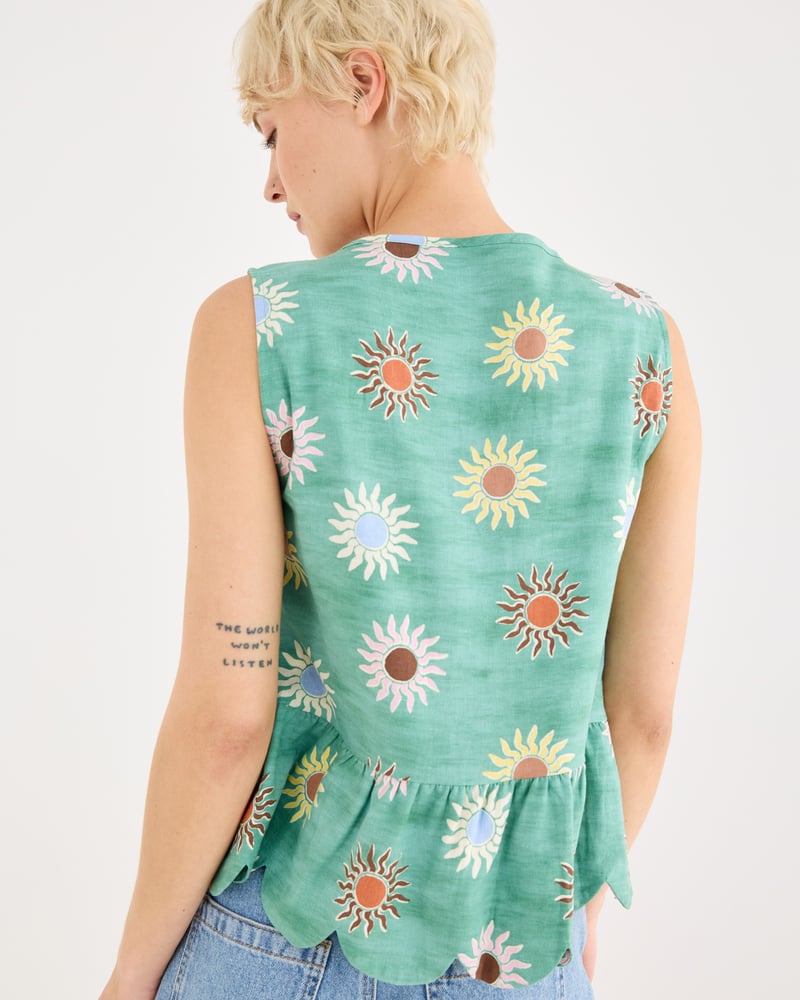 Green Sun Print Sleeveless Peplum Top