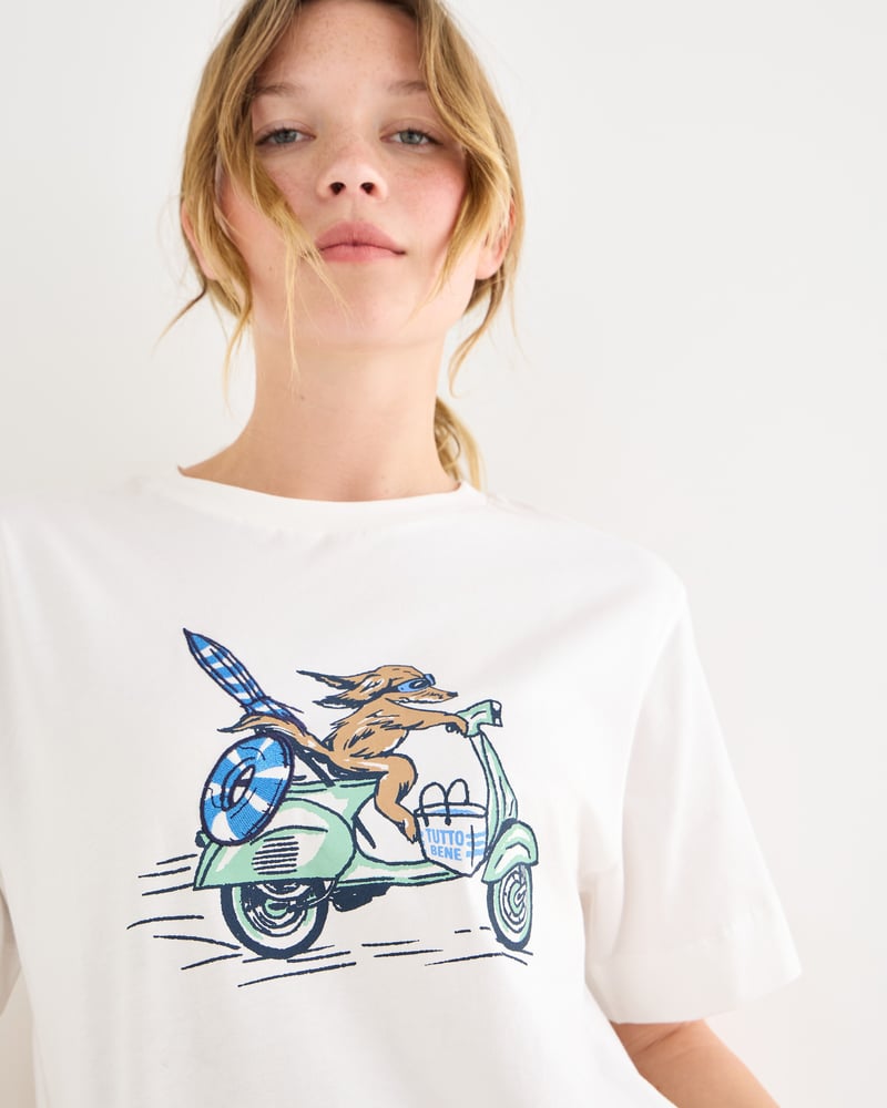 White Tutto Bene Cotton Graphic T-Shirt
