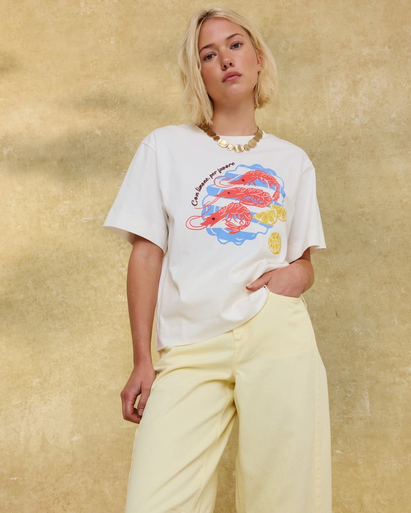 White Prawn Plate Cotton Graphic T-Shirt