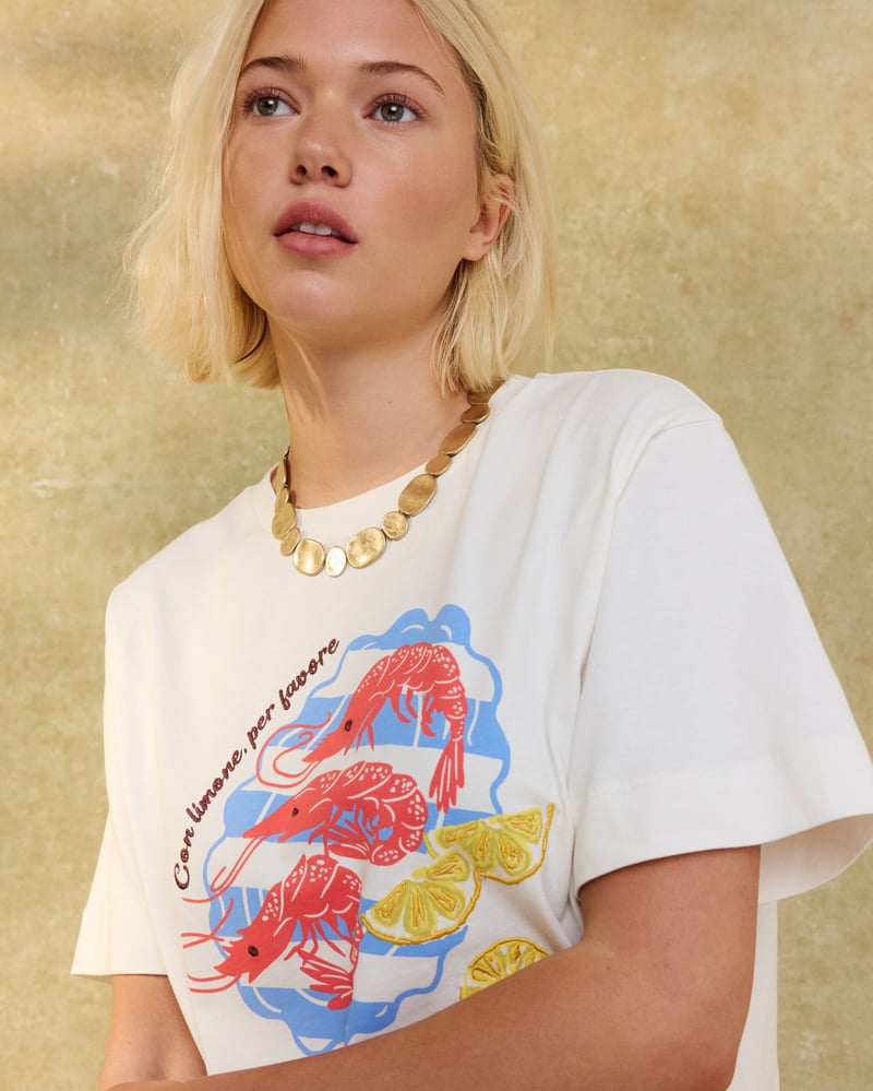 White Prawn Plate Cotton Graphic T-Shirt