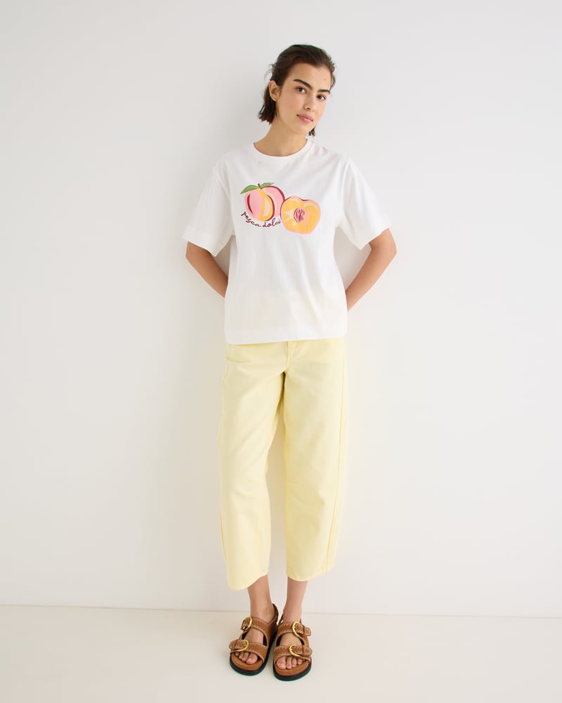 White Just Peachy Cotton Graphic T-Shirt