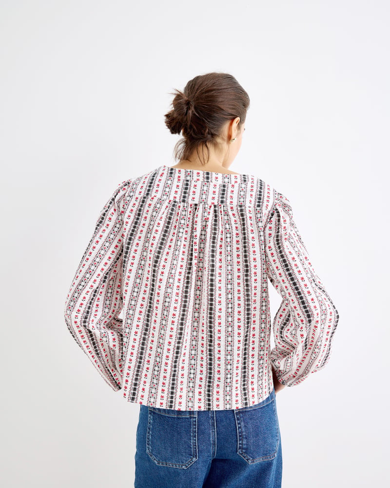 Monochrome Floral Tie Front V-Neck Blouse