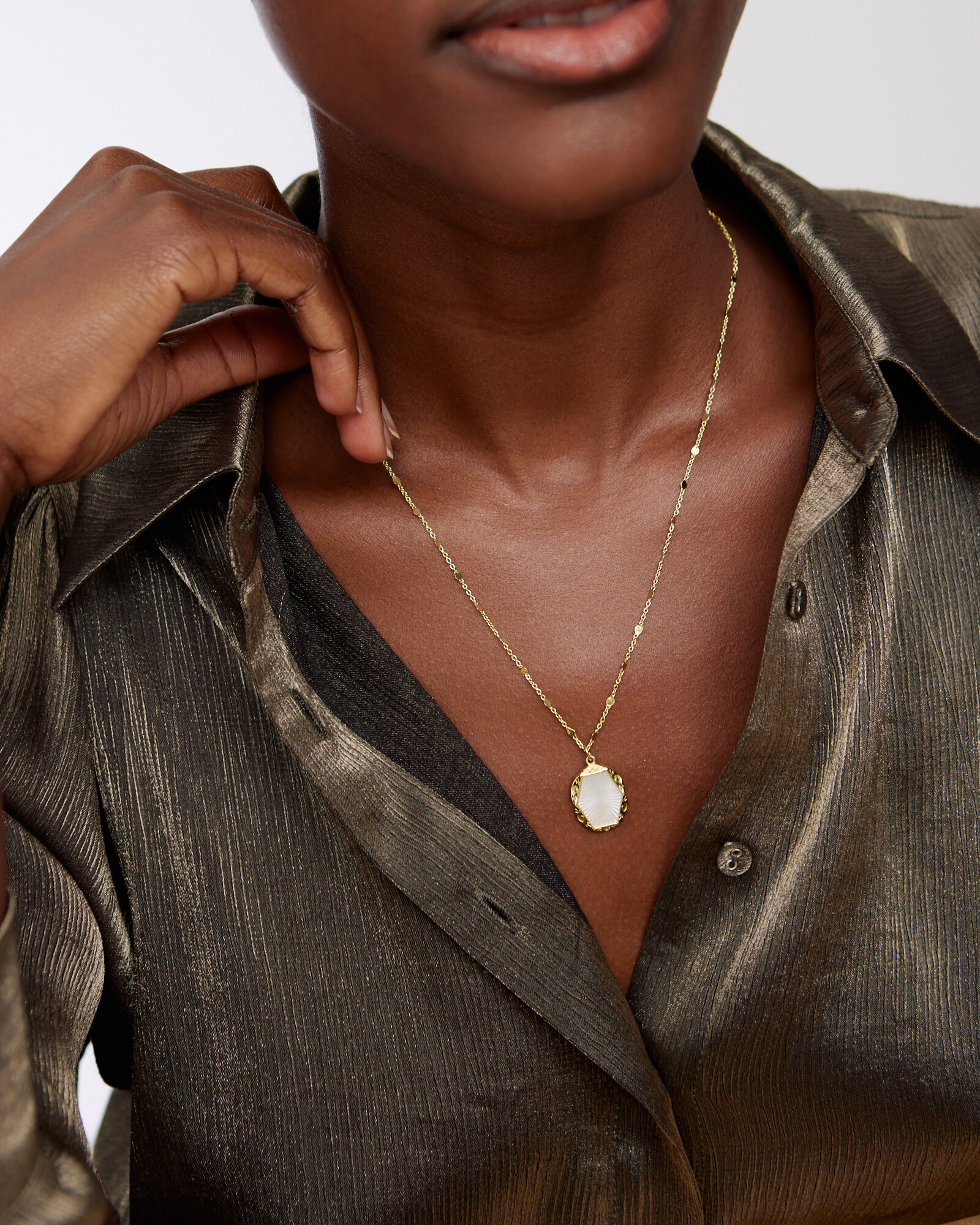 Indira Mother Of Pearl Gold Plated Pendant Necklace