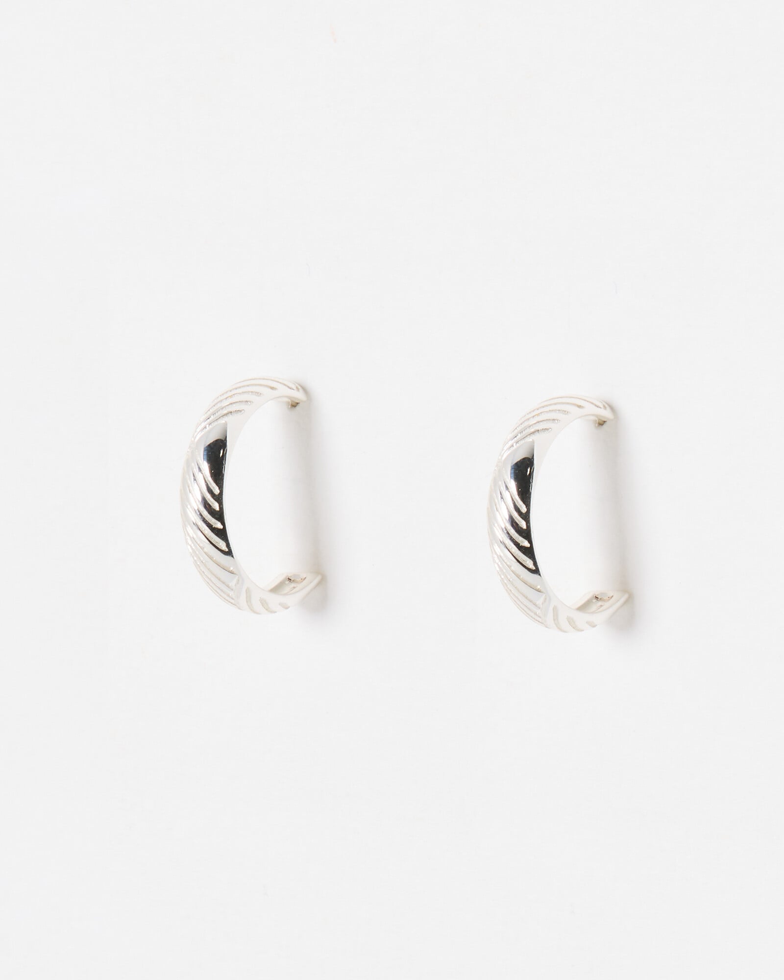 Daya Feather Texture Sterling Silver Hoop Earrings