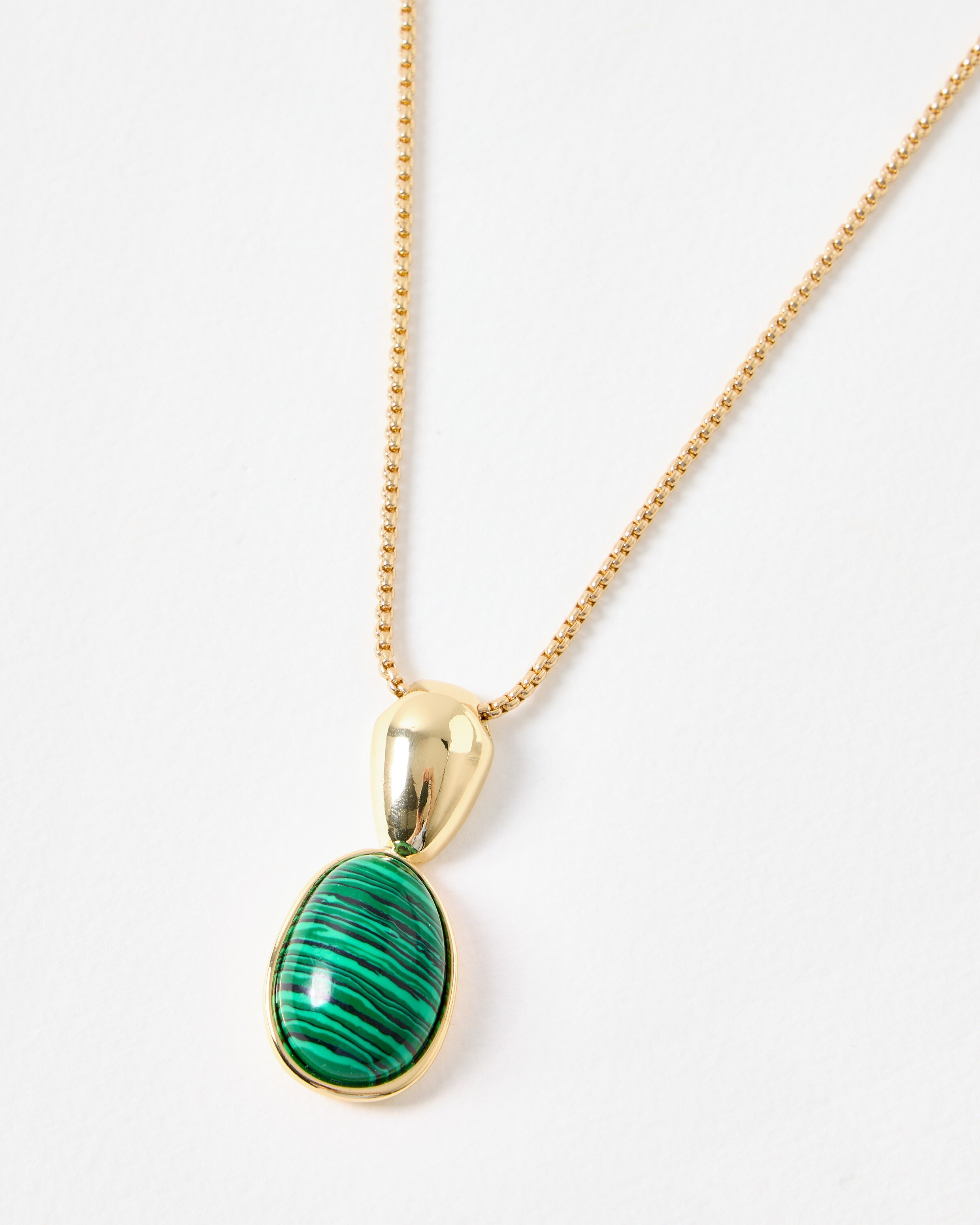 Breane Oval Malachite Gold Tone Pendant Necklace