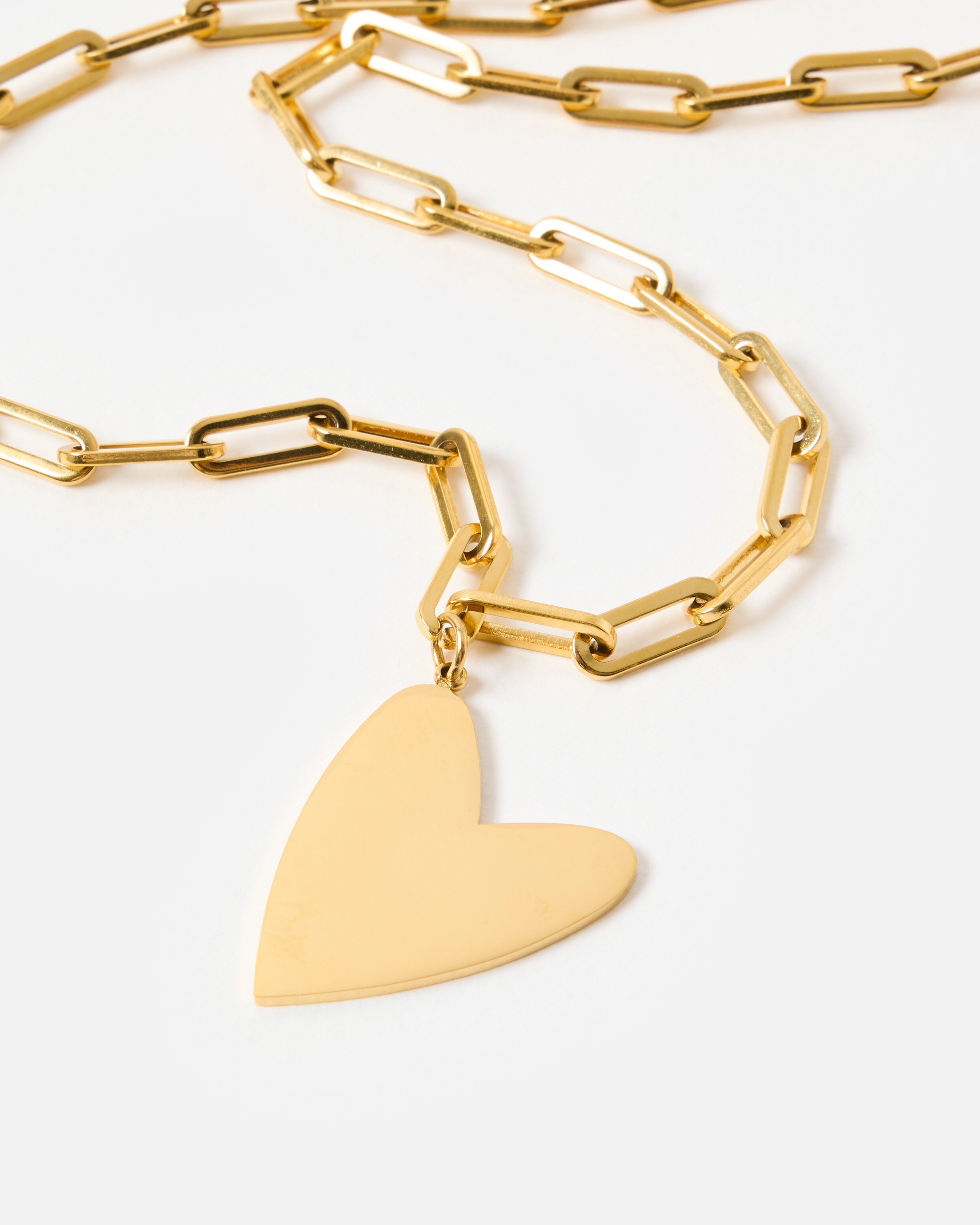 Billie Gold Tone Waterproof Heart Pendant Chunky Chain Necklace