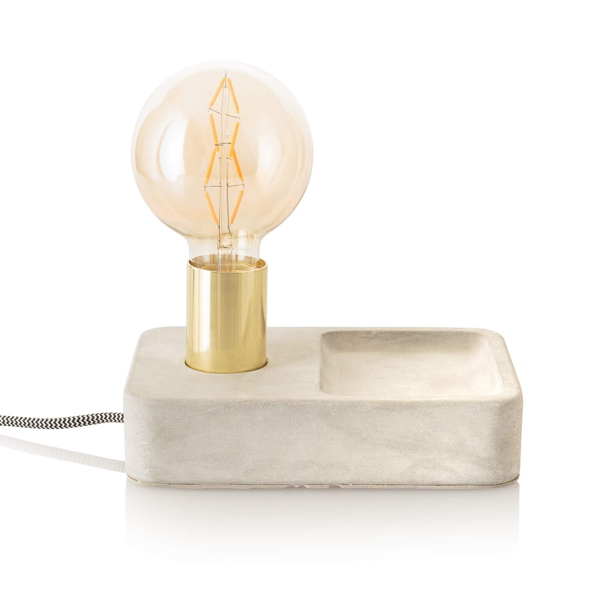 oliver bonas table lamp