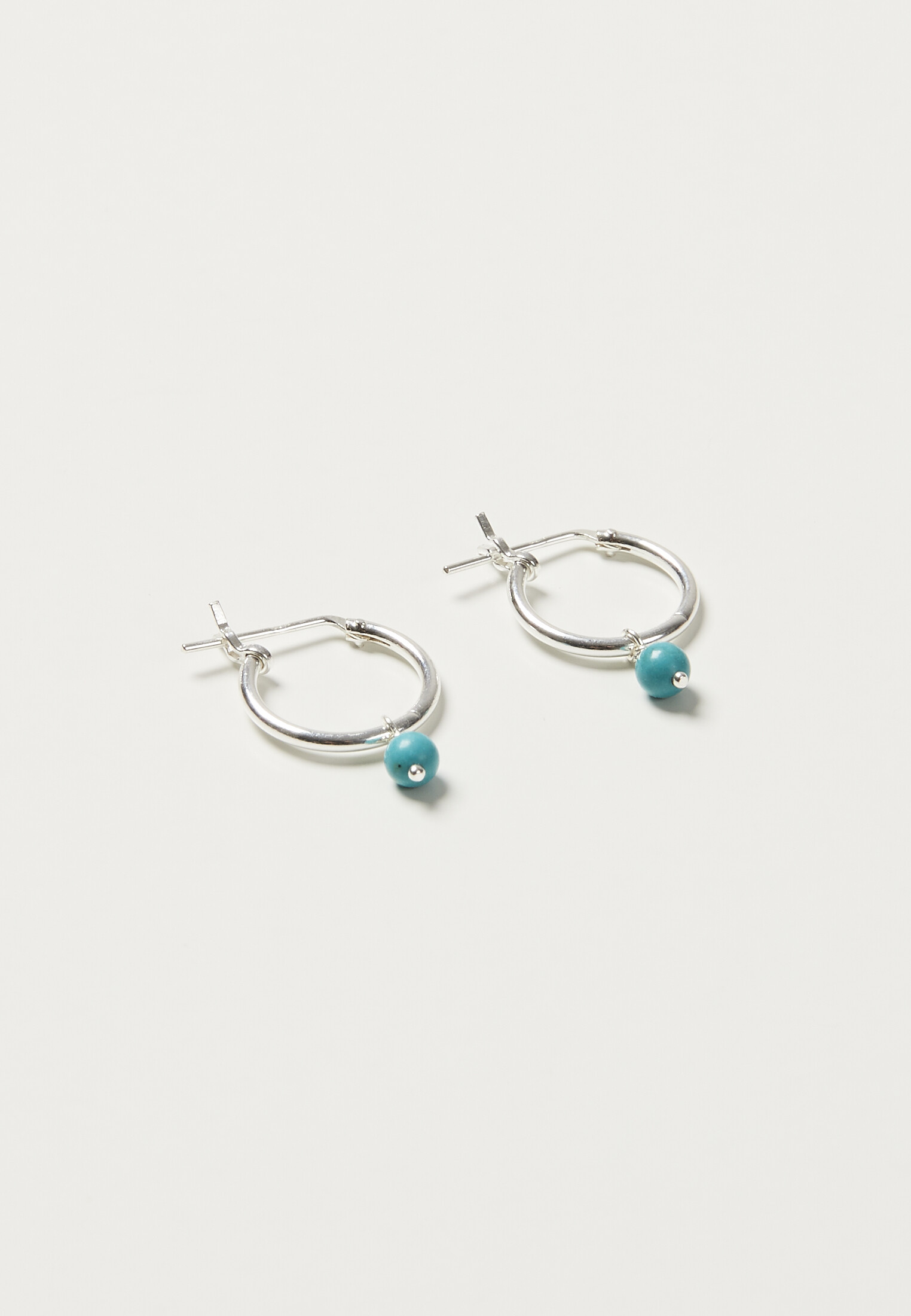 Nou Turquoise Stone Silver Hoop Earrings