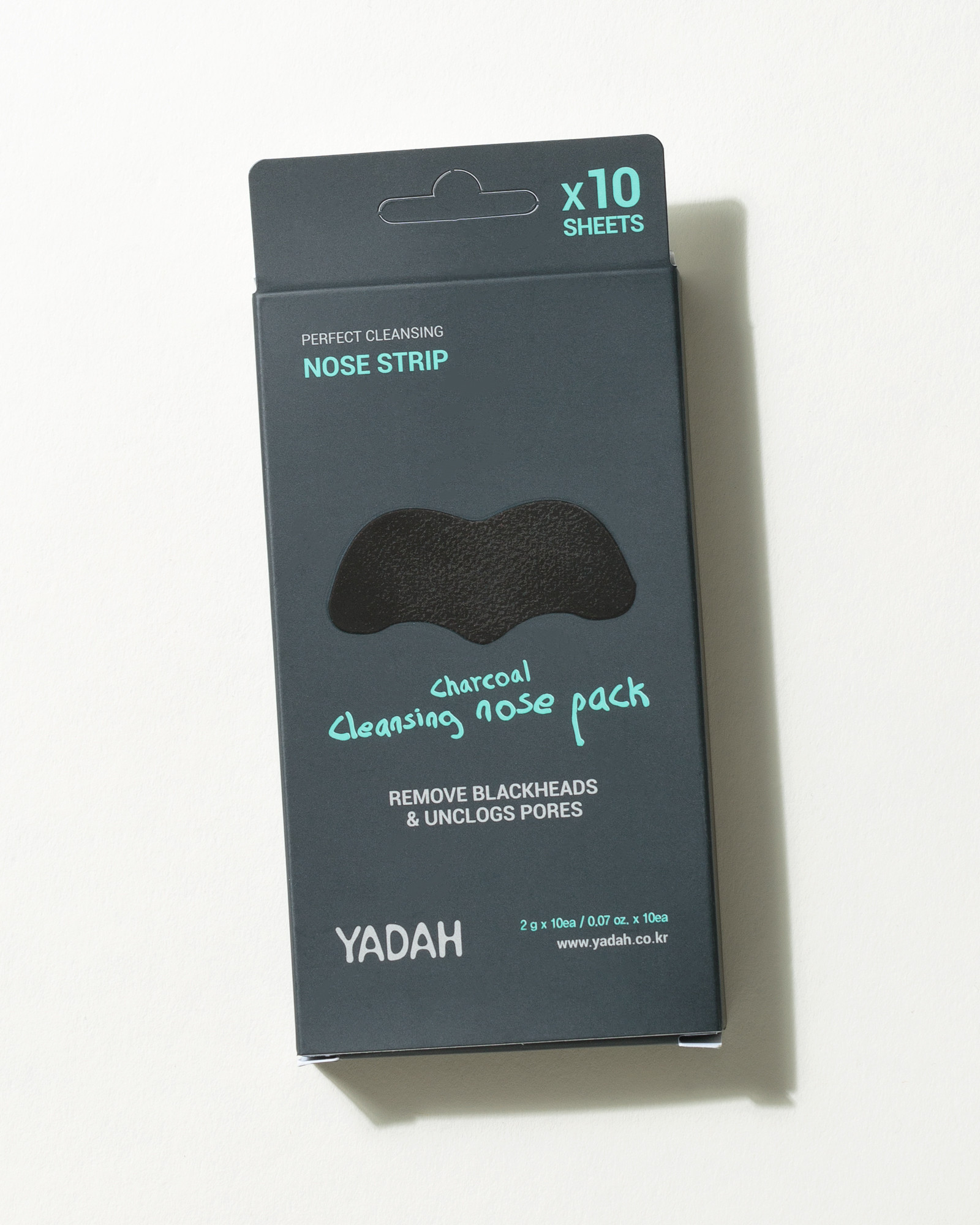 Charcoal Cleansing Nose Strips Pack of Ten Oliver Bonas