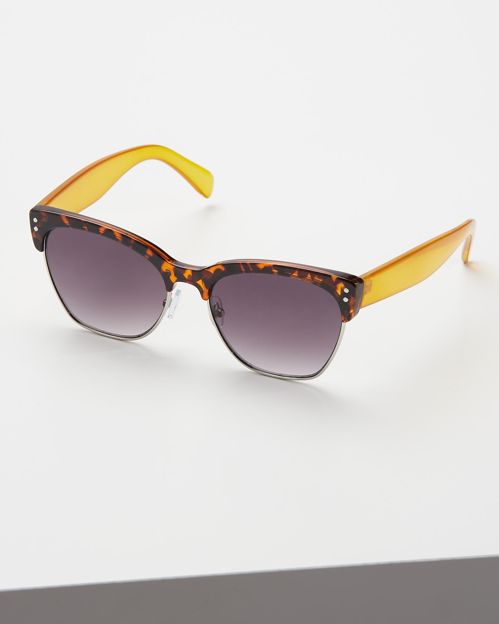 tortoiseshell clubmasters