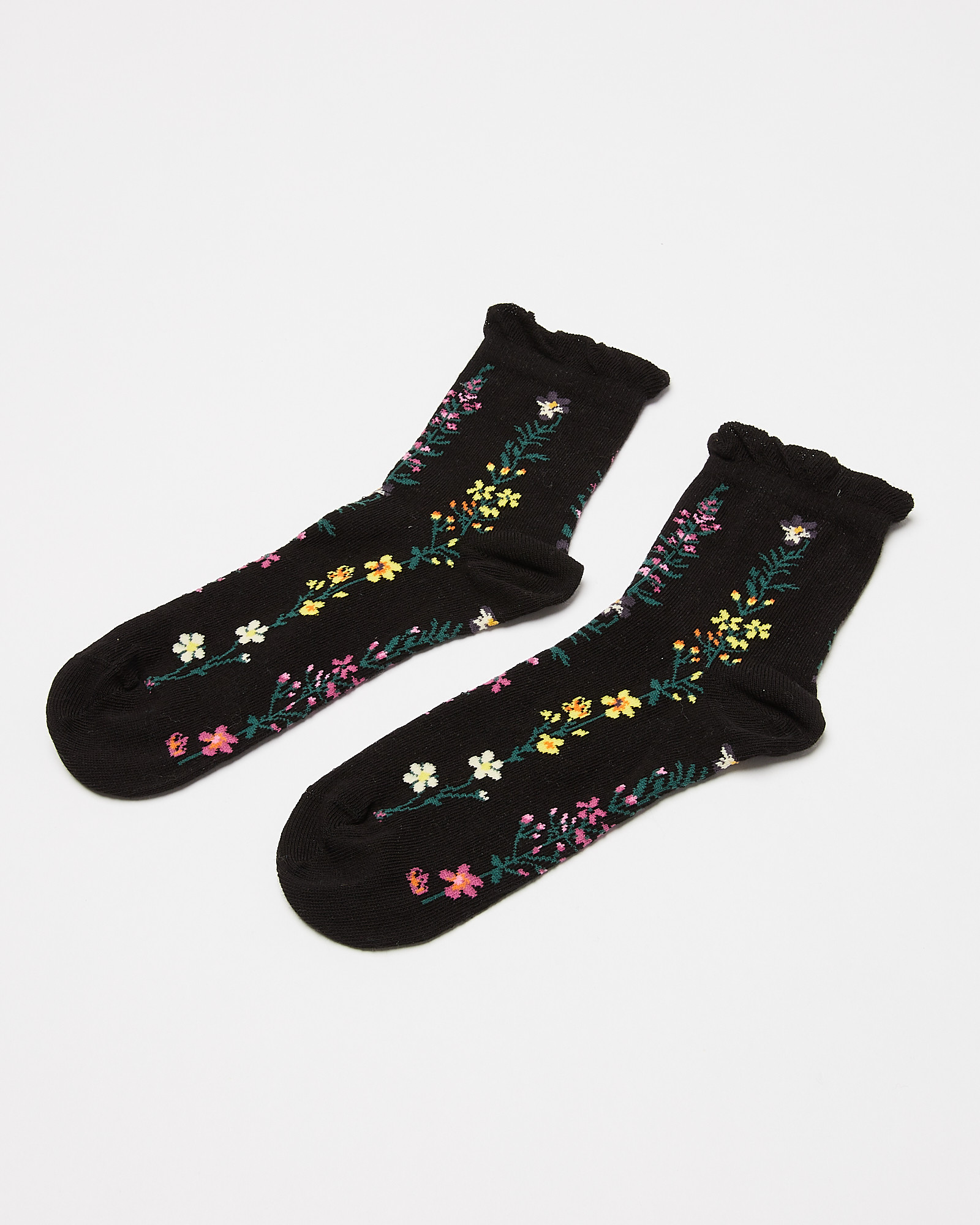 Ditsy Floral Black Ankle Socks Oliver Bonas