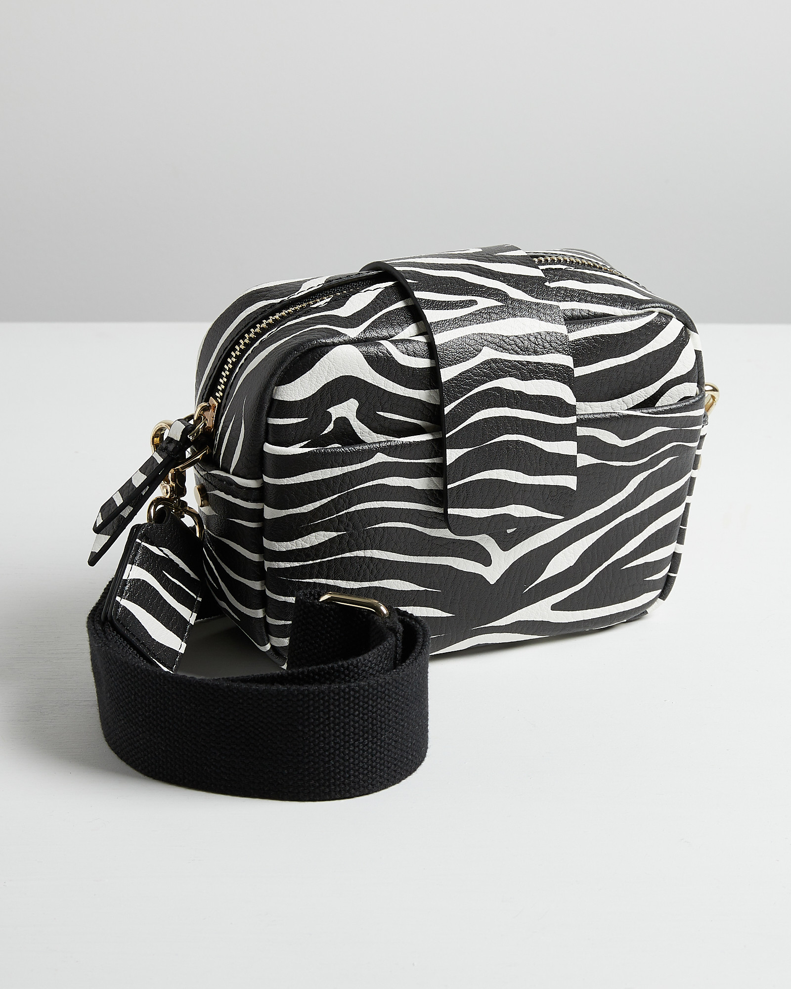 Ella Zebra Print Black Camera Crossbody Bag Oliver Bonas
