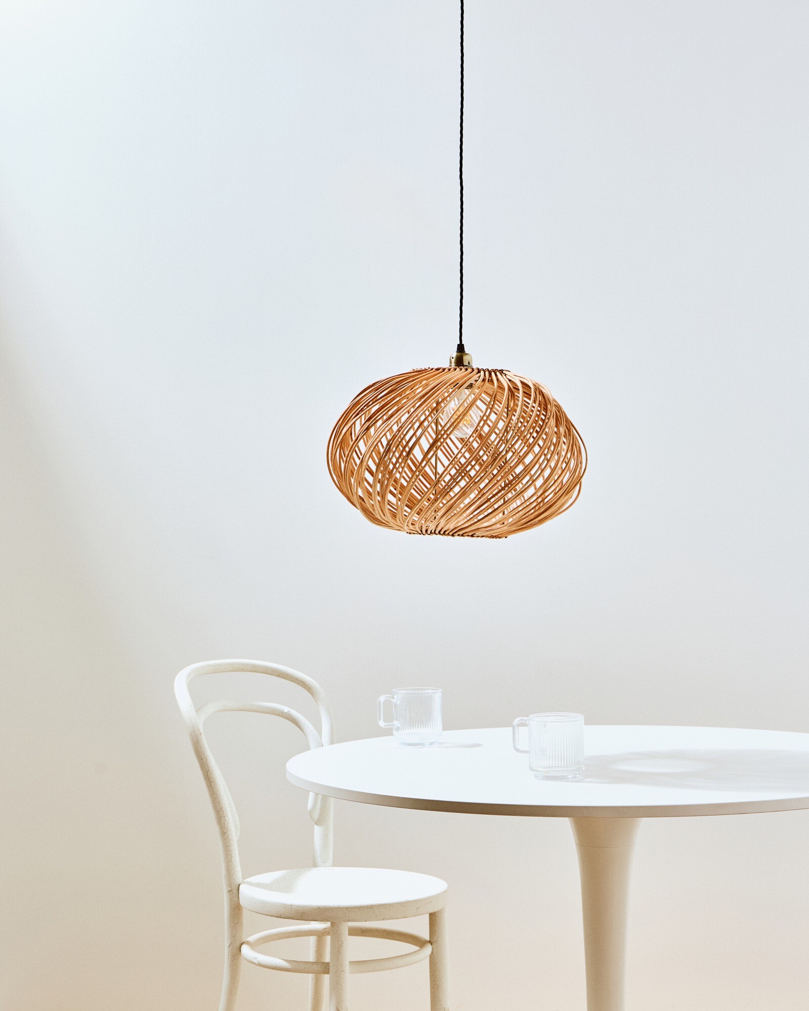 Espiral Natural Rattan Pendant Lamp Shade Medium