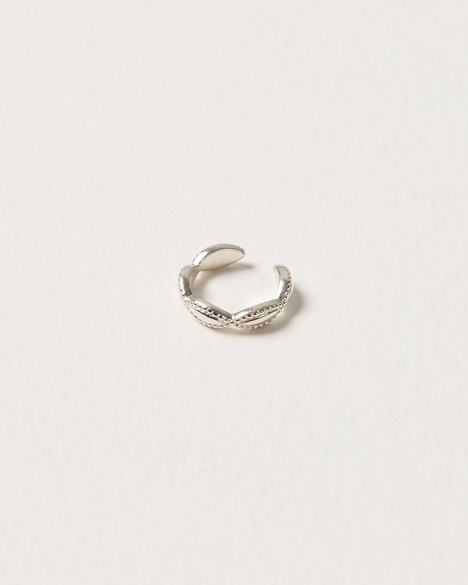 Bente Oval Detail Loop Silver Ear Cuff Oliver Bonas