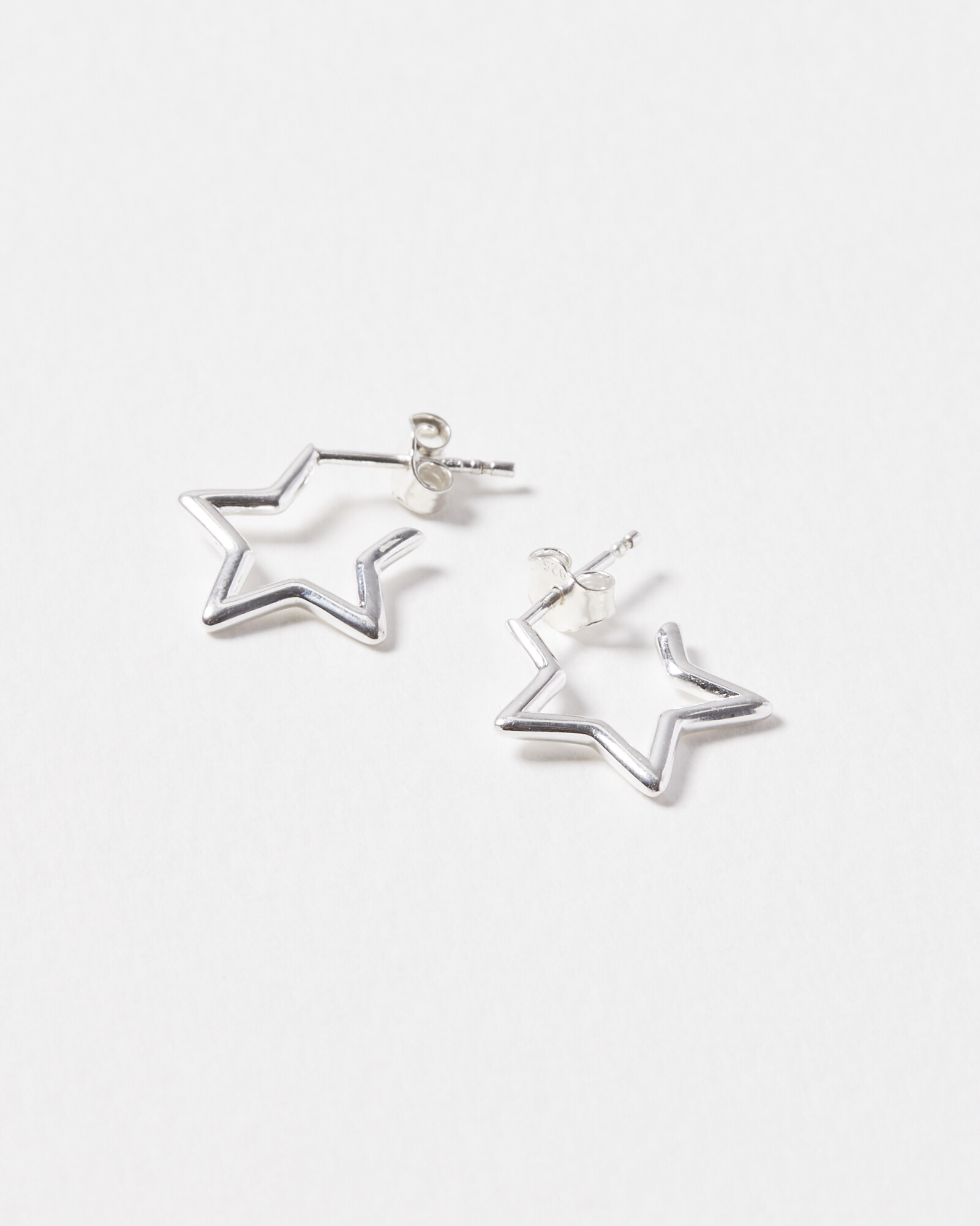 Star Outline Hoop Earrings Small | Oliver Bonas