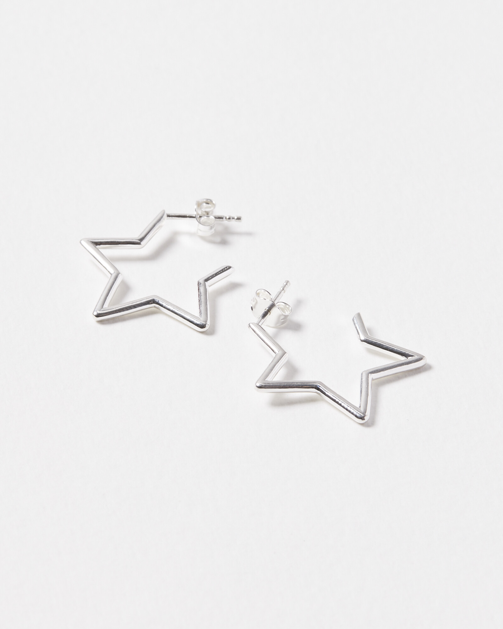 Star Outline Hoop Earrings Medium | Oliver Bonas