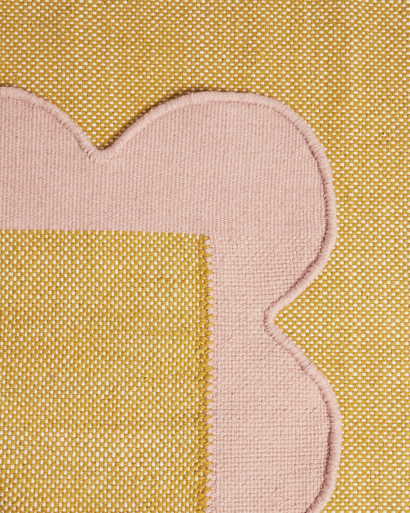 Cecily Handwoven Scalloped Yellow Rug 140x200cm | Oliver Bonas