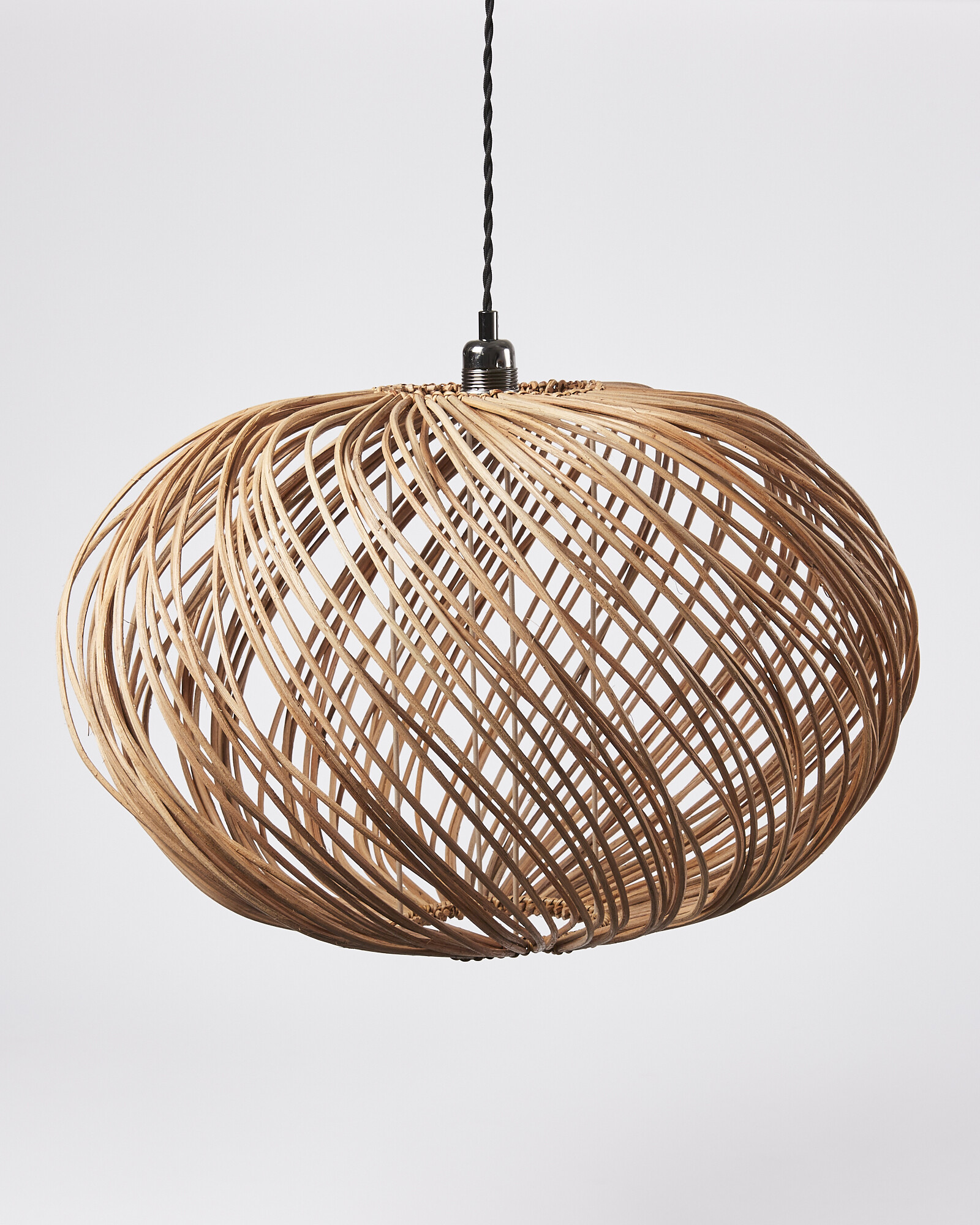 Espiral Rattan Pendant Lamp Shade Large