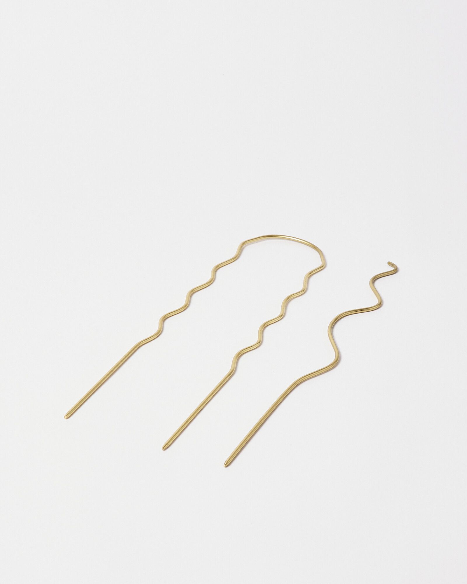 Wiggle Gold Metal Plant Supports Set of Two | Oliver Bonas