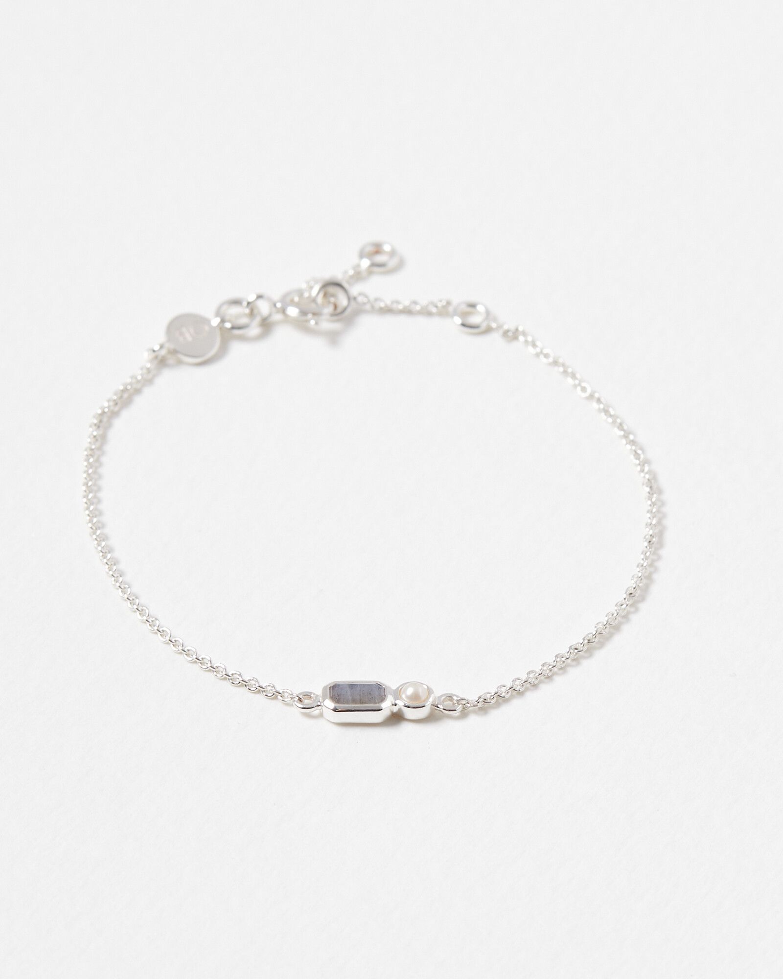 Aisling Pearl & Labradorite Stone Detail Silver Bracelet | Oliver Bonas